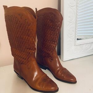 Vintage Joan and David Hand Made Woven Leather Rich Caramel Brown Boots 8